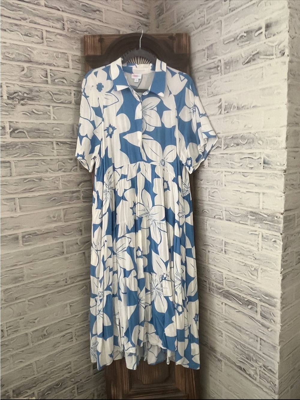 LuLaRoe Blue and White Floral Collared Midi Dress